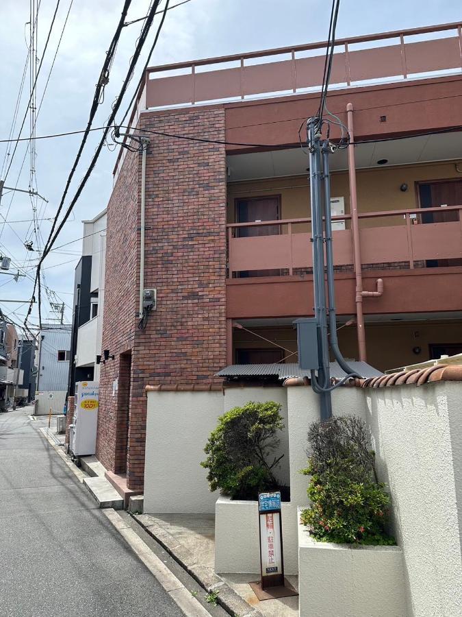 Ferienwohnung 玉出201 Wifi付 玉出駅から徒歩2分 地下鉄難波迄8分 Ōsaka Exterior foto